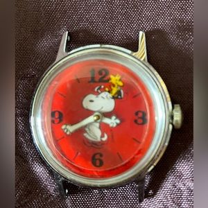 Vintage Snoopy and Woodstock Wind Up Watch